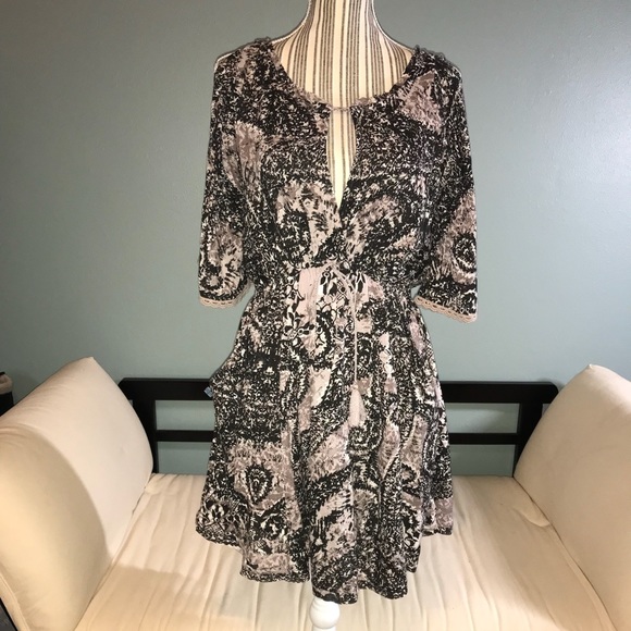 Free People Dresses & Skirts - Free people size medium dress black and tan